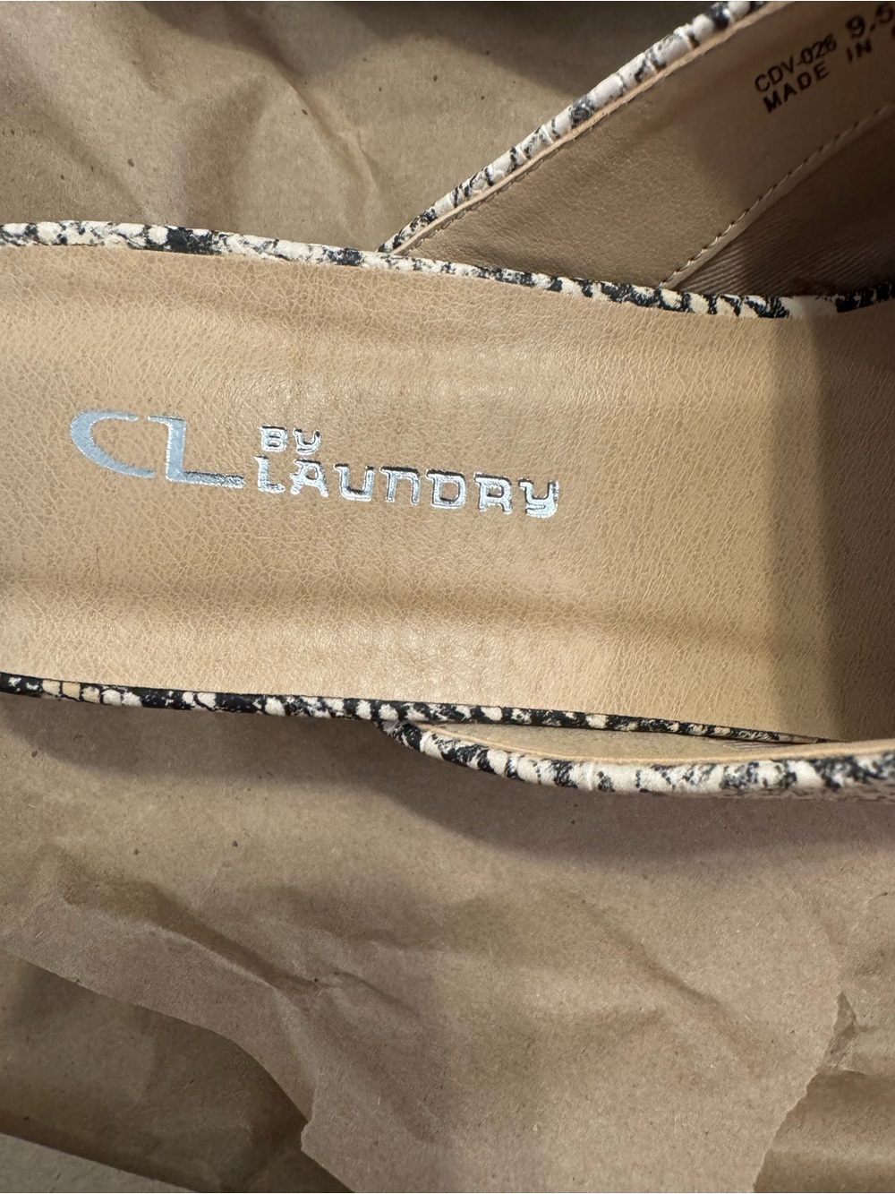 CL by Laundry Slip-On Mules Heels Snake Print Beige and Black - Picture 5 of 8